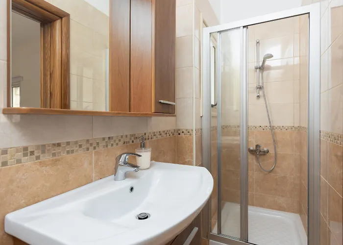 Elite Villa Dhrousha